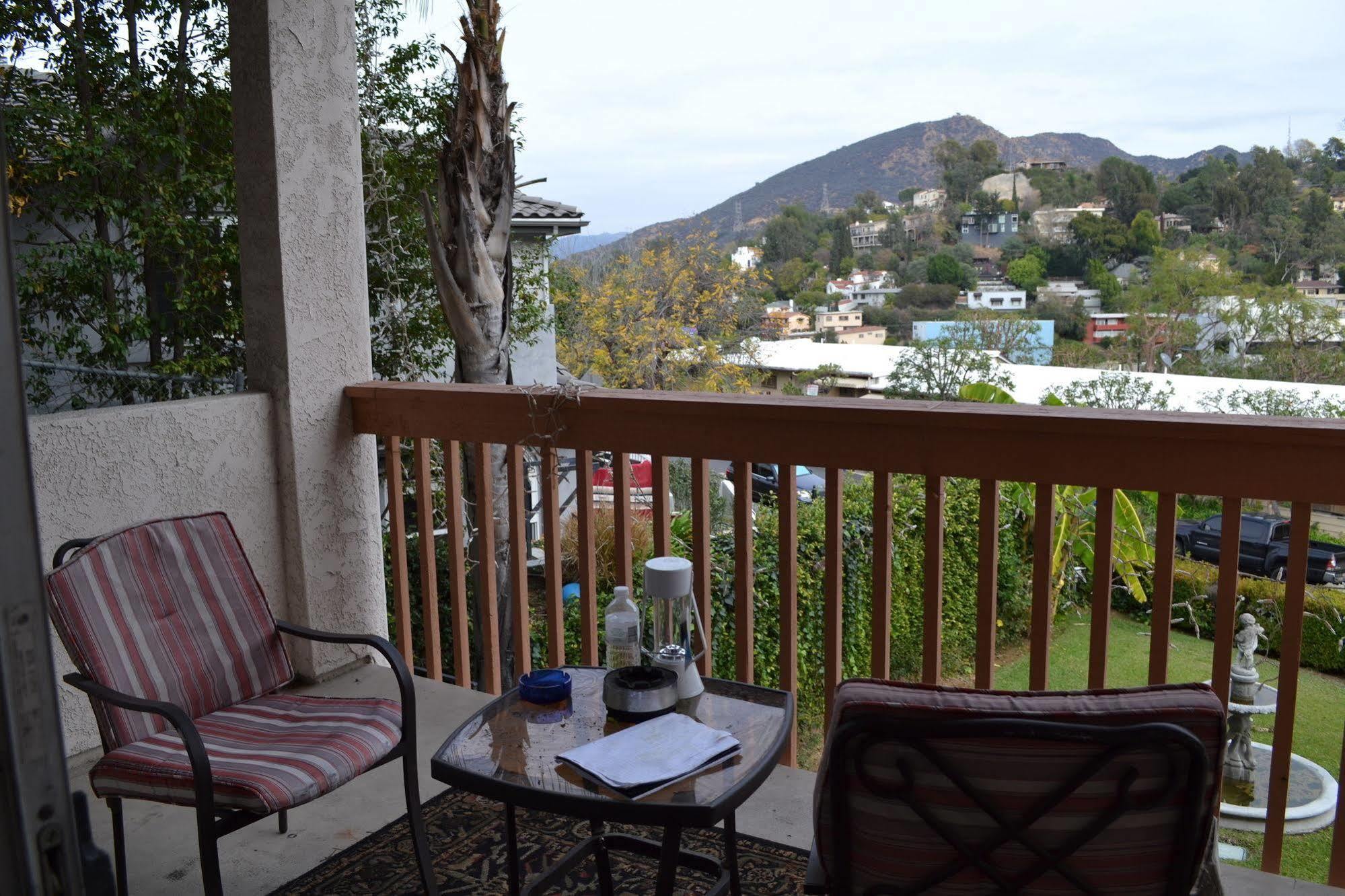 Bed And Breakfast In Hollywood Hills Los Angeles Eksteriør bilde