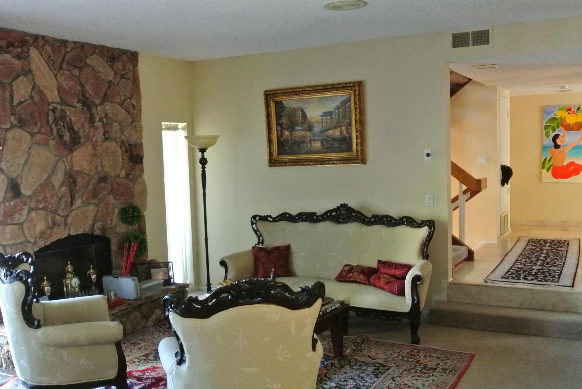 Bed And Breakfast In Hollywood Hills Los Angeles Eksteriør bilde