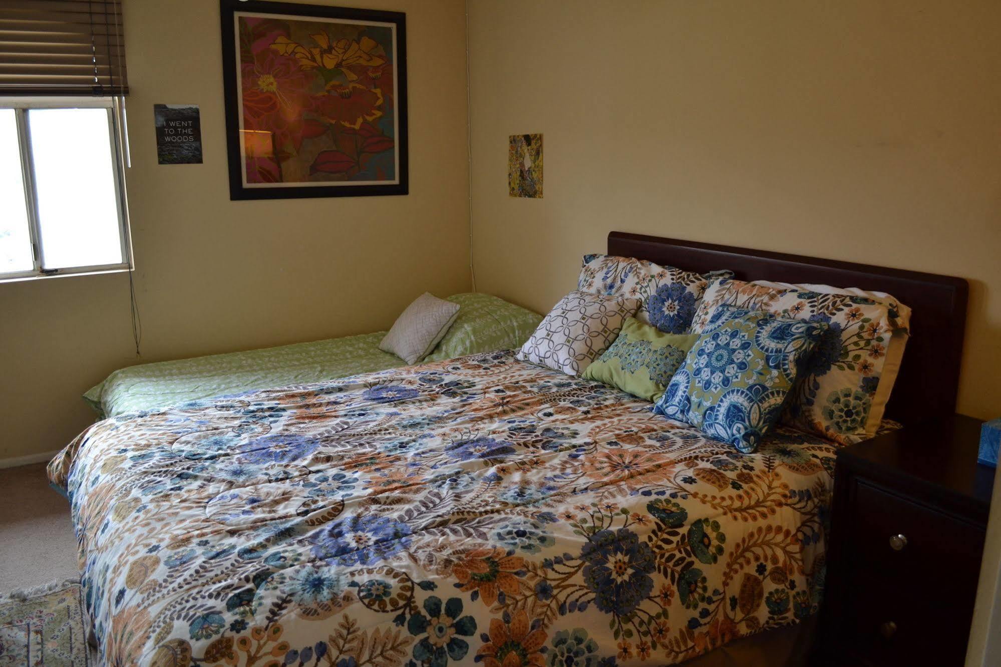 Bed And Breakfast In Hollywood Hills Los Angeles Eksteriør bilde